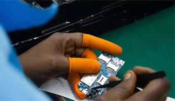 electronic manufacturing barcode scanning